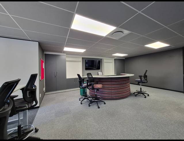 465M² OFFICE TO LET IN MELROSE ESTATE